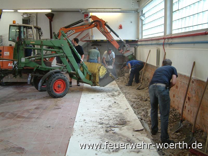 2009.09.18 Aktion Schlauchtrog 043.jpg